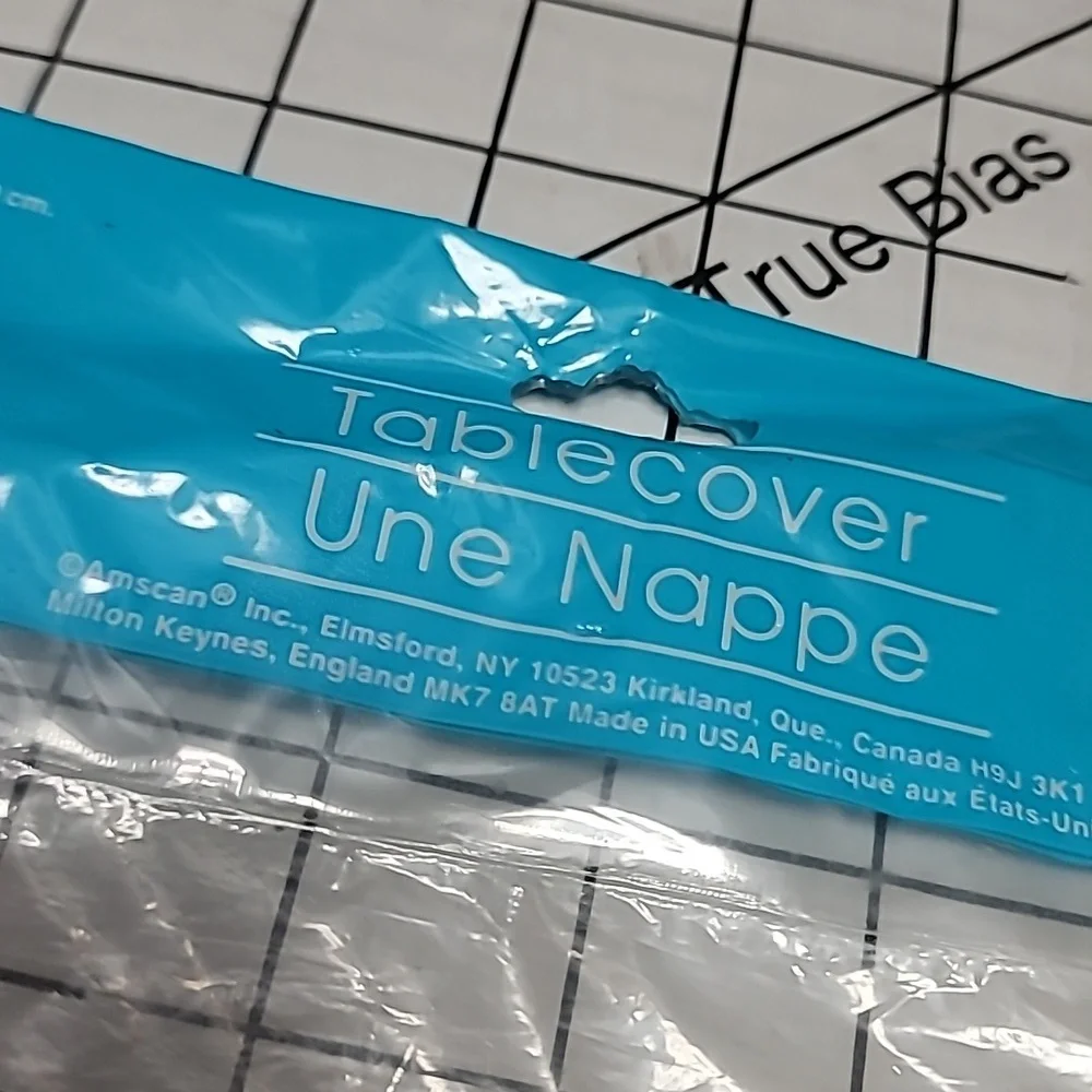 Happy New Year, Paper‎ Table Cover 57939 by Trend Setters  NIP 54